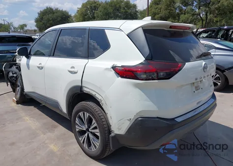 2022 Nissan Rogue Sv Fwd z USA, uszkodzony, nr VIN 5N1BT3BA3NC697205